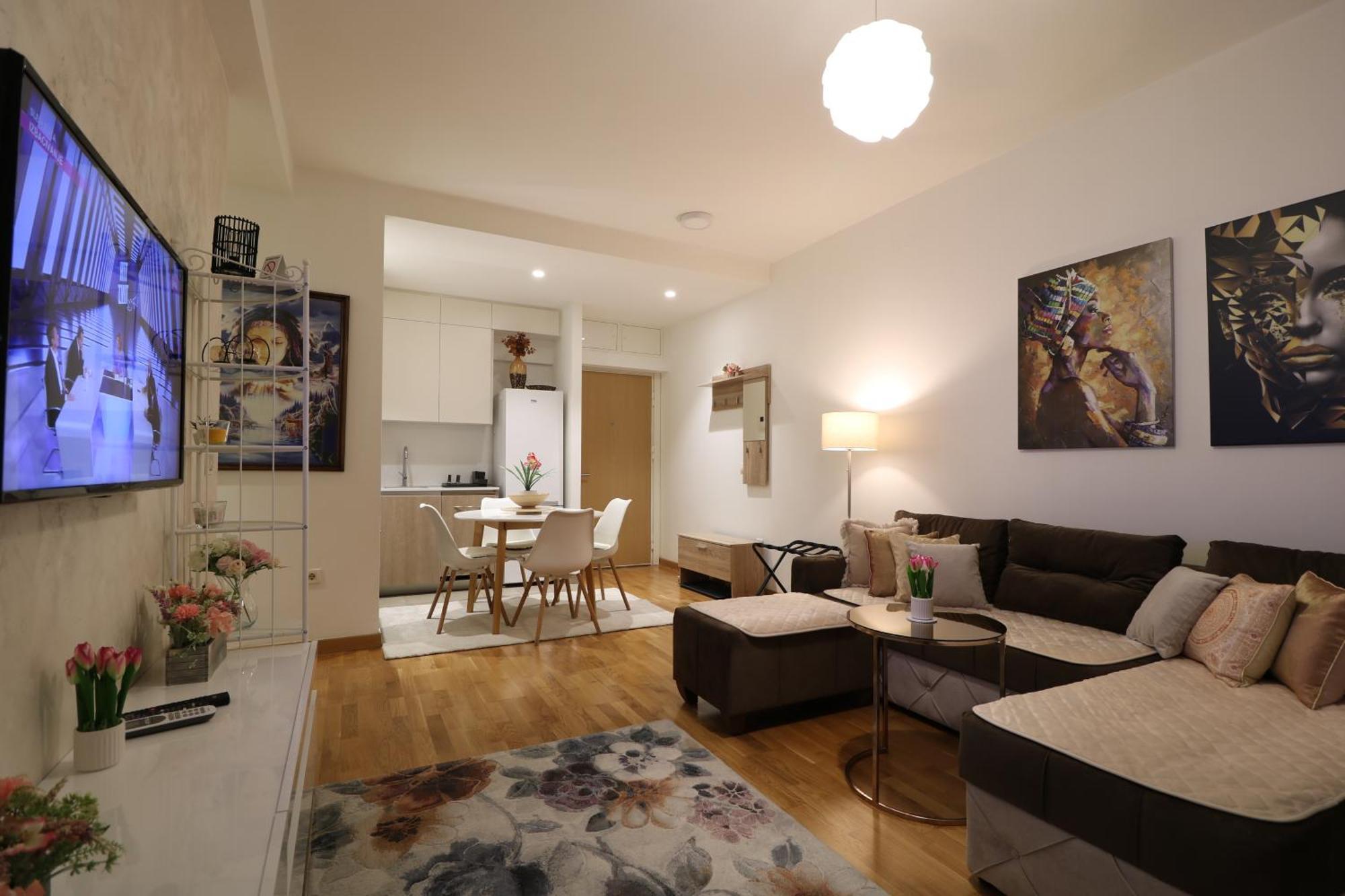 Waterfront Shine Apartment