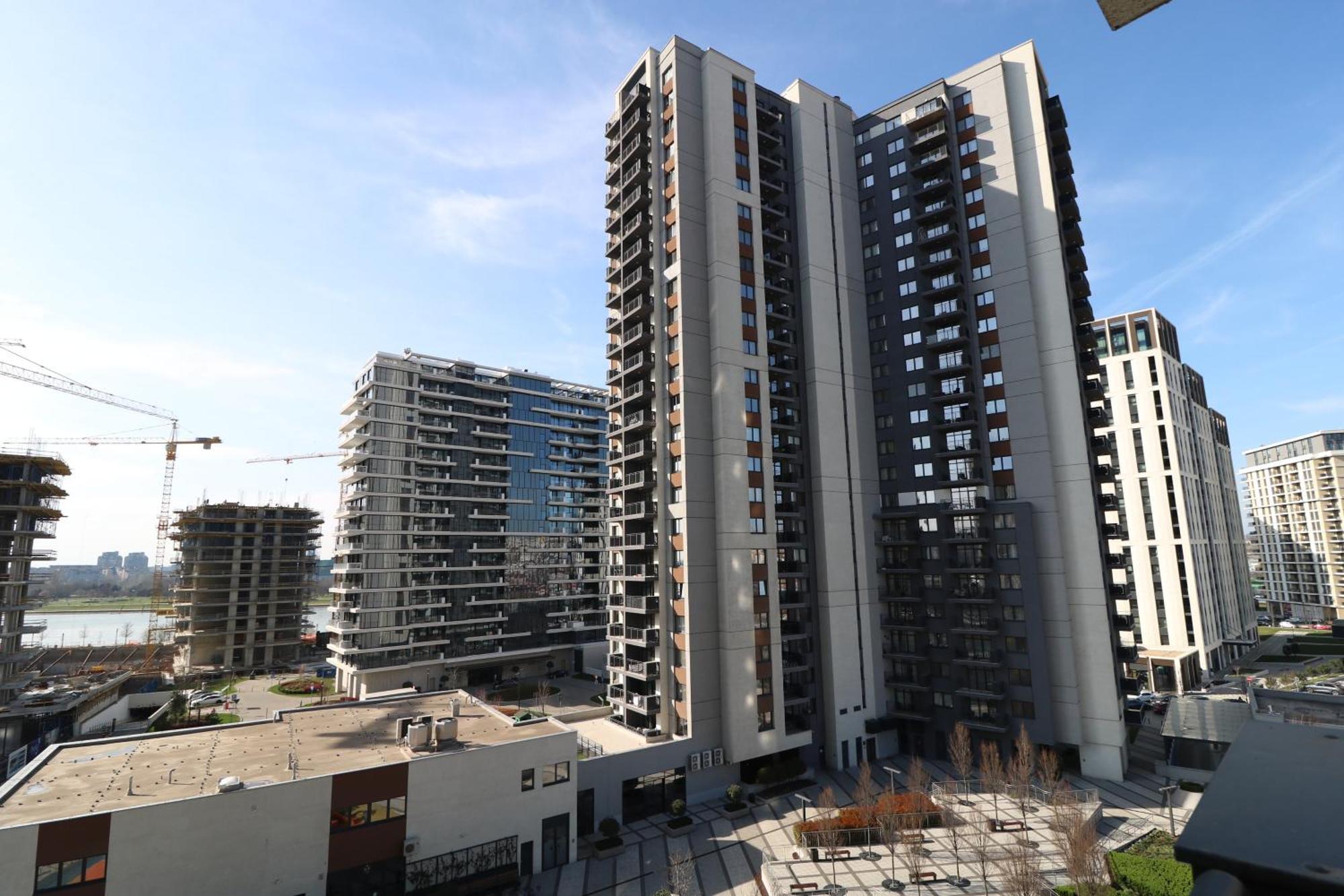 Waterfront Shine Apartment Belgrade