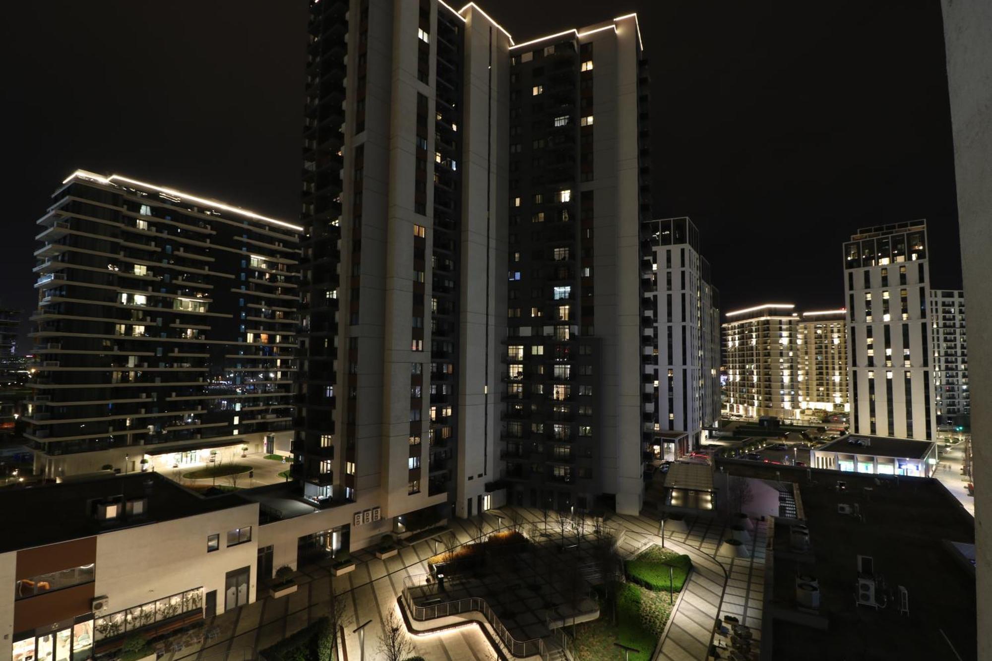 Waterfront Shine Apartment *